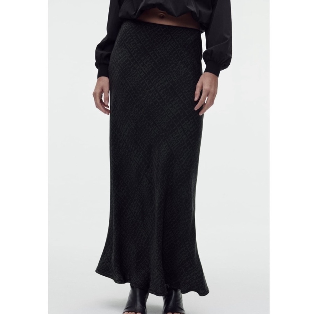 NWT Zara Flared Midi Skirt